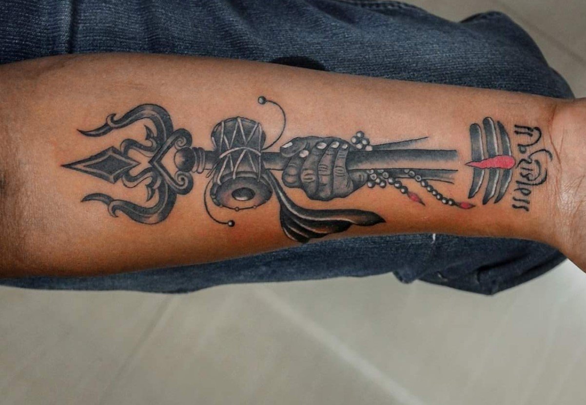Rtattoos studio - Trishul tattoo om tattoo . . . . . . . Mahadev tattoo  Mahakal tattoo Shiva tattoo Mahakal tattoo Trishul tattoo . . . # Trishultattoo #Mahadevtattoo #Rudrakshatattoo #Omtattoo #Trishultattoo  #MahadevTrishultattoo #combinedtattoo ...